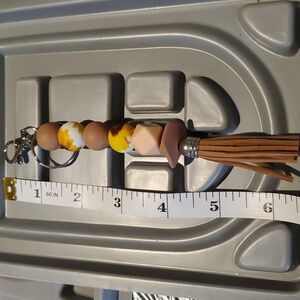 Key Chain silicone bead with cowboy hat & Clasp